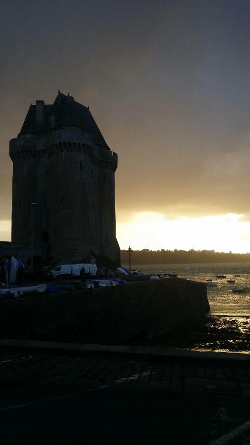 Appartamento Le Clos De La Cote D'Emeraude Saint-Benoît-des-Ondes Esterno foto